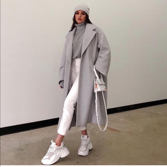 Zara Bloggers fav oversized grey Coat - Picture 4 of 16